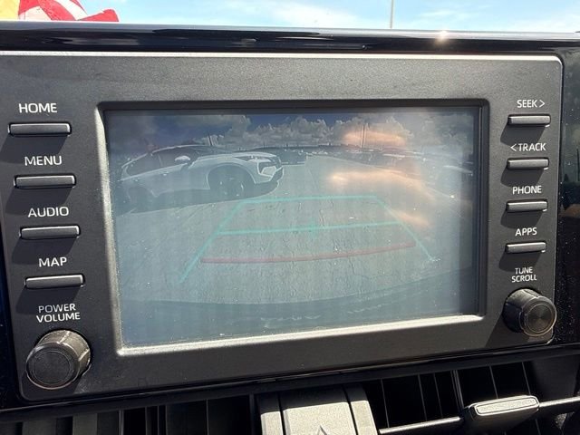 Used 2019  Toyota XLE image 5