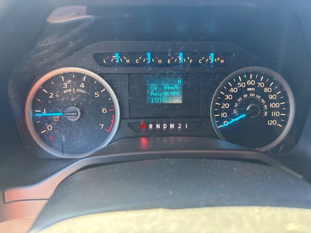 Used 2016 Black Ford XLT image 9