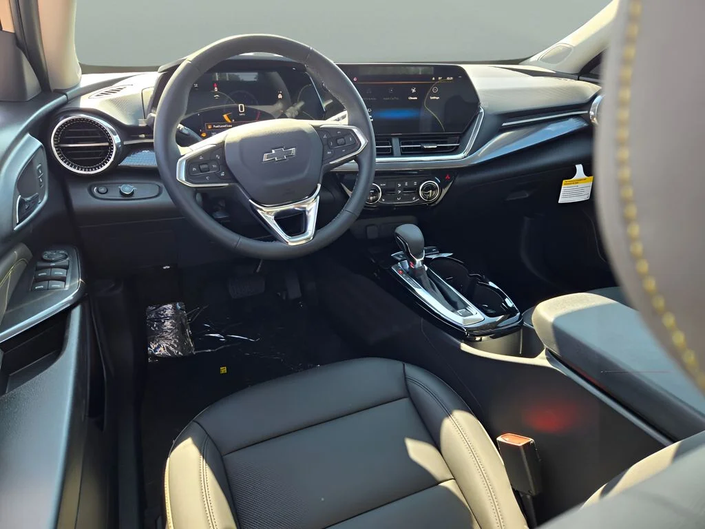 New 2026 White Chevrolet ACTIV image 14