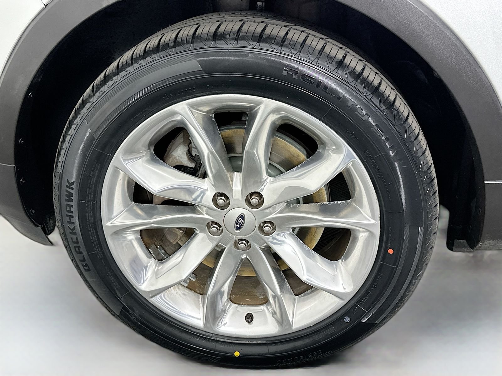 Used 2014 Ingot Silver Ford Limited image 32