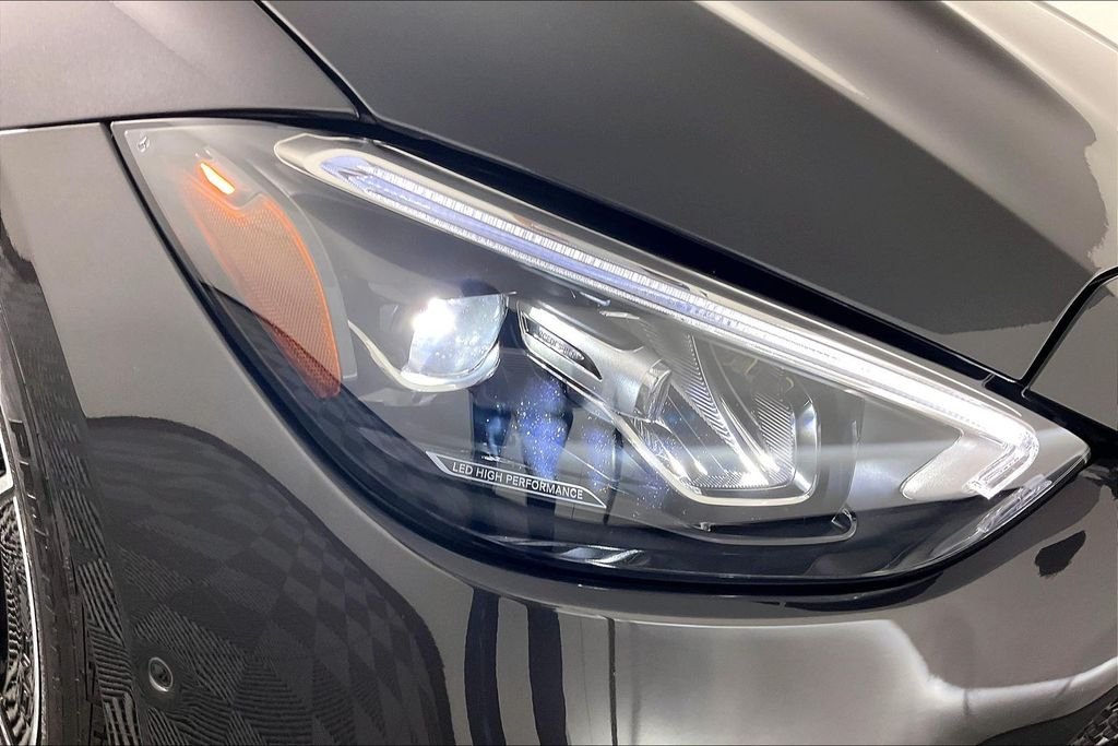 2026 Mercedes-Benz C-Class Sedan C 300 - Photo 23