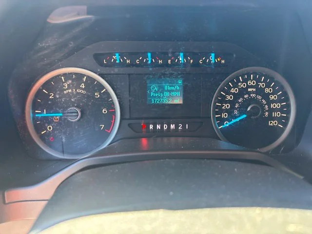 Used 2016 Black Ford XLT image 9