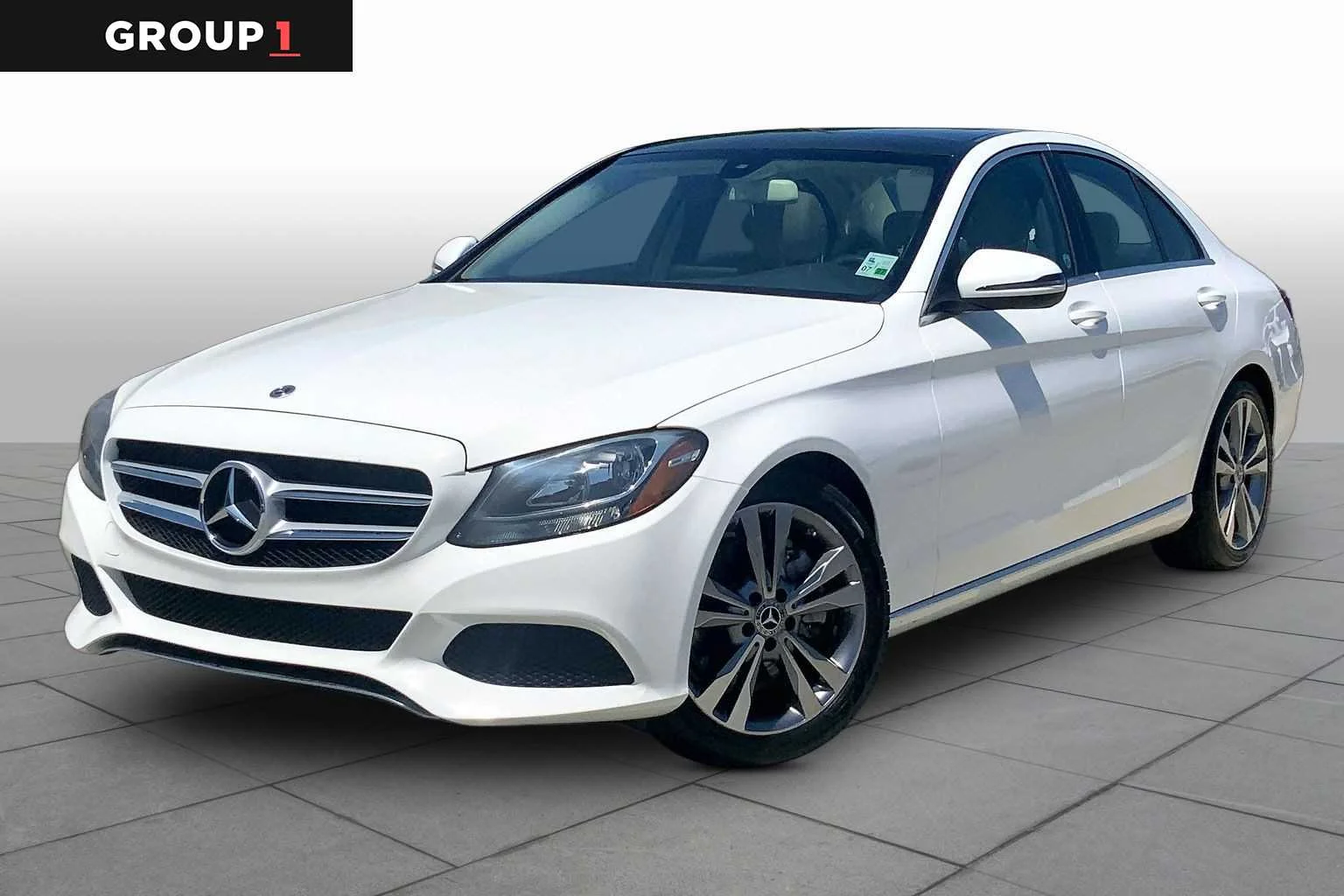 2017 Mercedes-Benz C-Class C300's photo