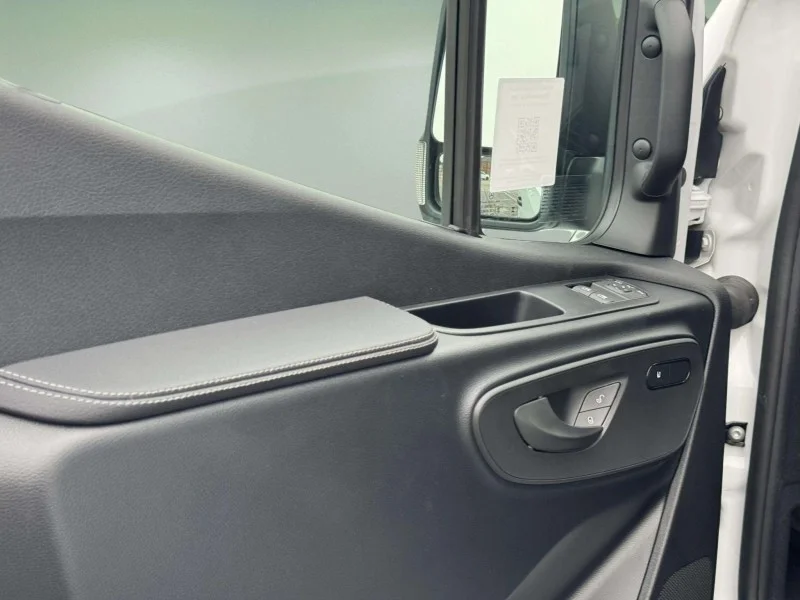 2026 Mercedes-Benz Sprinter Cargo Van Base - Photo 24