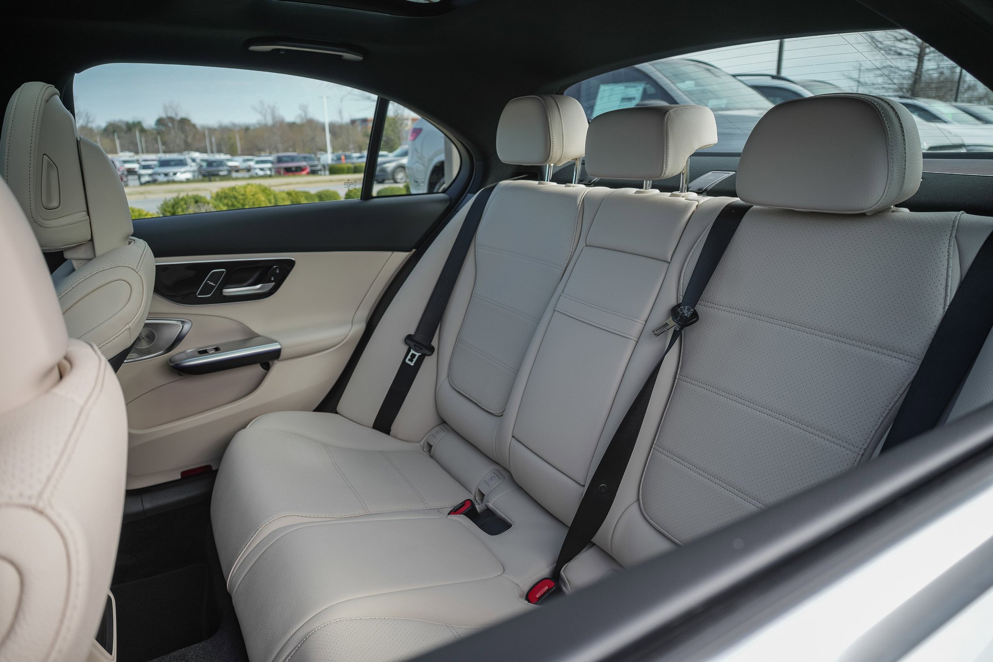 New 2026 POLAR WHITE Mercedes-Benz C 300 image 28