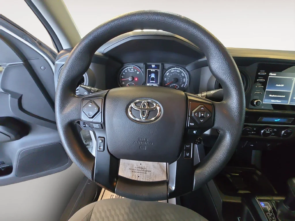 Used 2021 White Toyota SR image 19