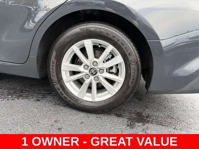 Used 2025  Toyota LE image 10