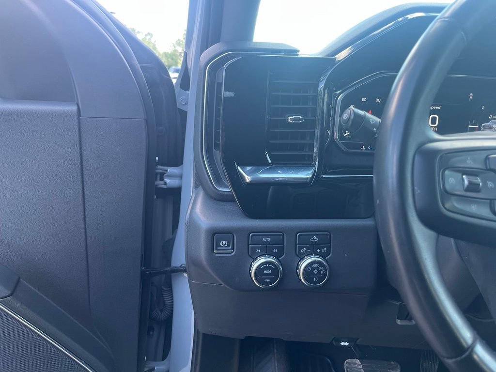 Used 2024 Thunderstorm Gray GMC Elevation image 22