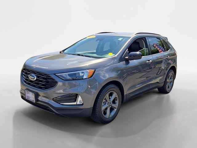 Used 2024 Carbonized Gray Ford SEL image 9