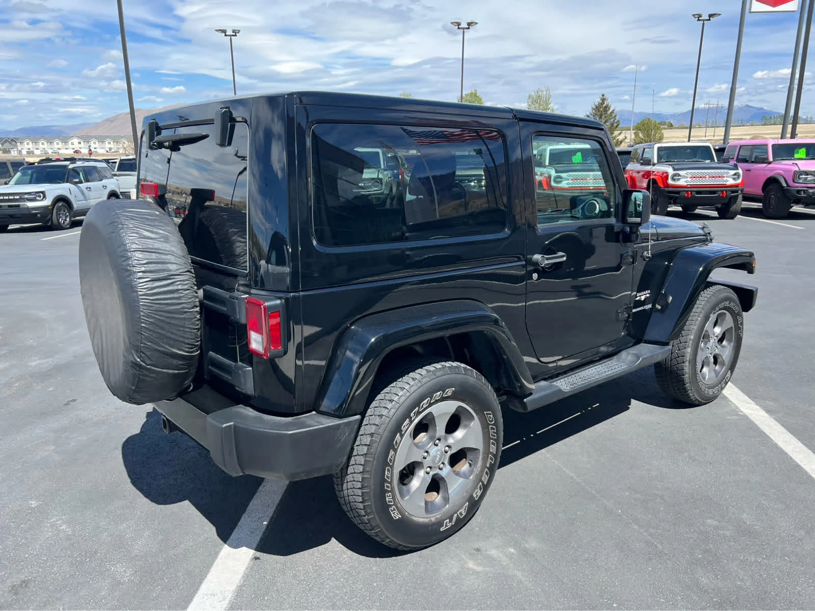 Certified Used 2018 Black Clearcoat Jeep Sahara image 7