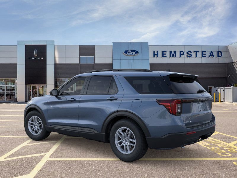 New 2026 Vapor Blue Metallic Ford Active image 4