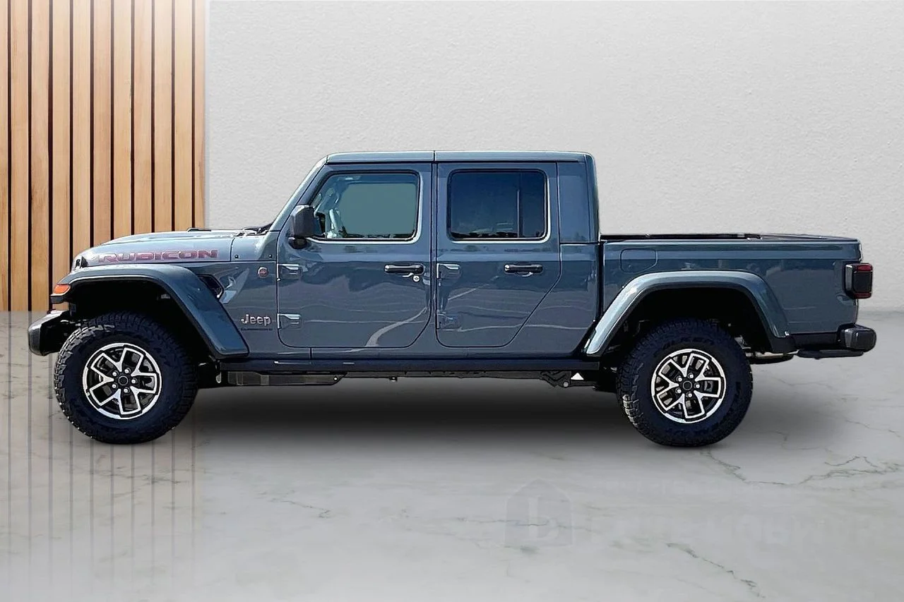 New 2026 Anvil Clear-Coat Exterior Paint Jeep Rubicon image 5