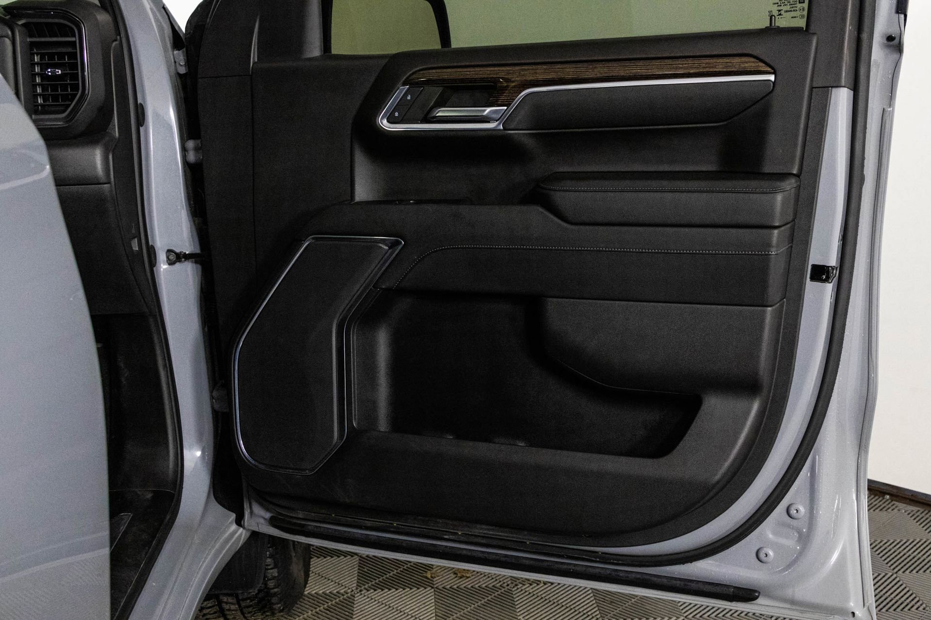 2024 GMC SIERRA - Image 37