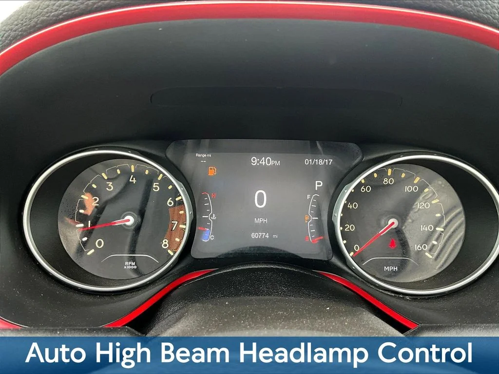Certified Used 2018 White Jeep Trailhawk image 17