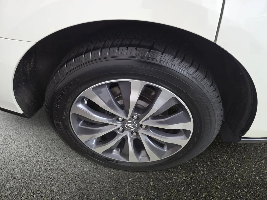 Used 2015 White Diamond Pearl Acura 3.5L Technology Package image 33