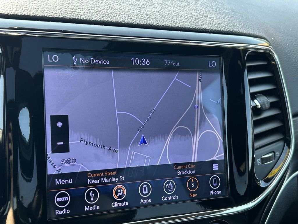Used 2019 White Jeep Limited image 29