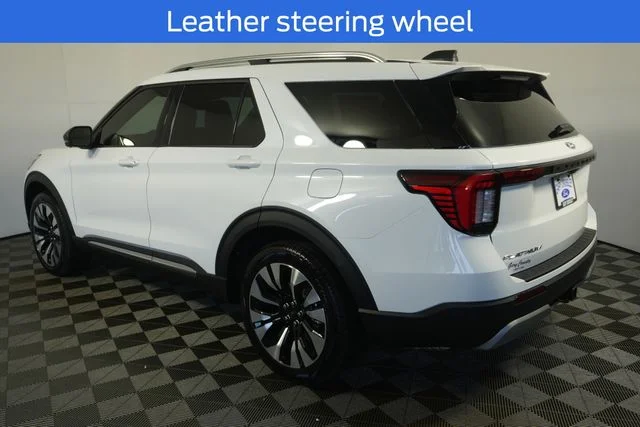 New 2027 Star White Metallic Tri-Coat Ford Platinum™ image 18