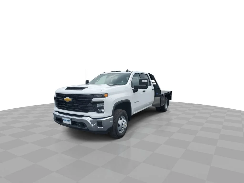 New 2026 Summit White Chevrolet Work Truck image 4