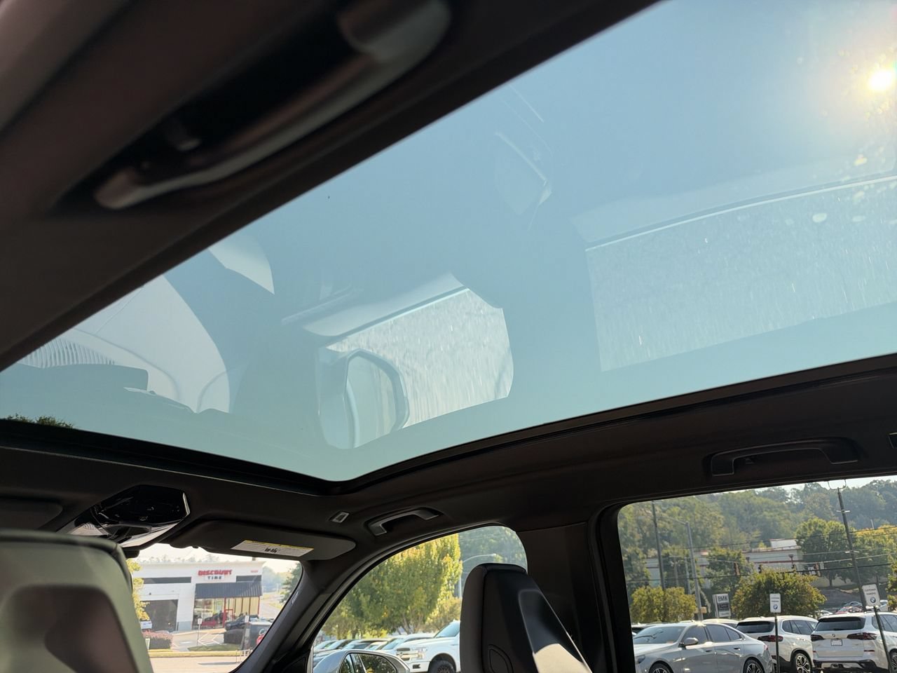 New 2026 Skyscraper Grey Metallic BMW 30 xDrive image 30