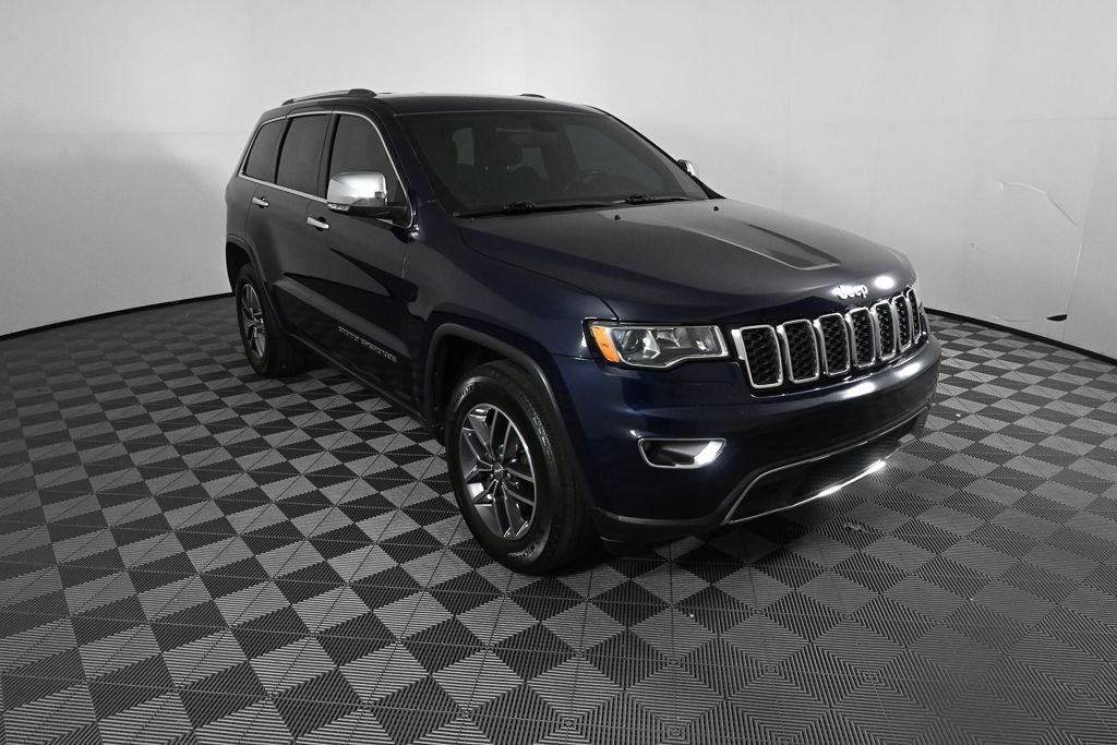 Used 2018 Blue Jeep Limited image 23