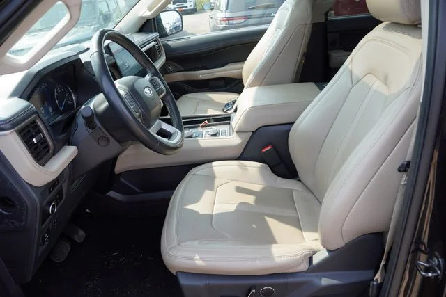 Used 2024 Black Ford Limited image 6