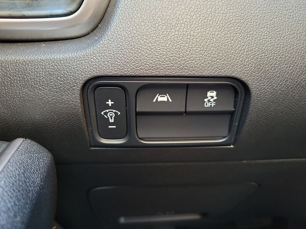 Certified Used 2022 Gravity Gray Kia LX image 25