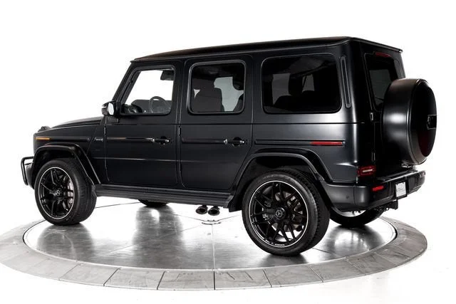 Used 2025 MANUFAKTUR Night Black Magno Mercedes-Benz G 63 AMG® image 3