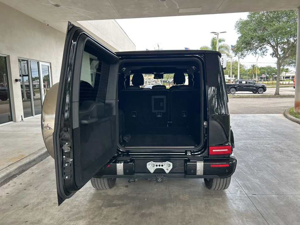 Used 2021 Black Mercedes-Benz G 550 image 41