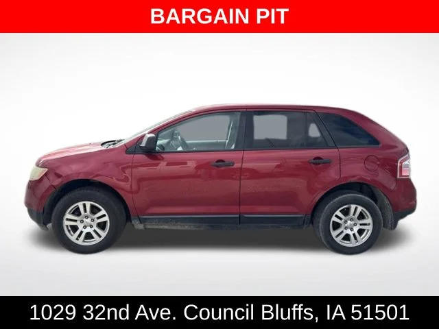 Used 2007 Red Ford SE image 4