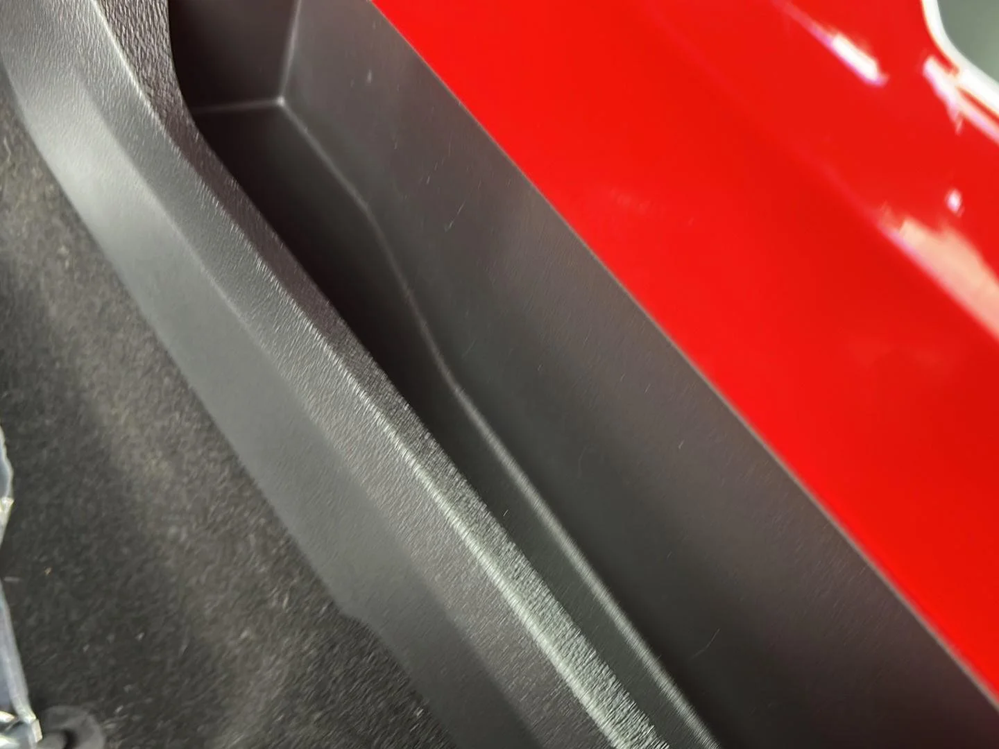 Used 2019 Race Red Ford LARIAT image 17