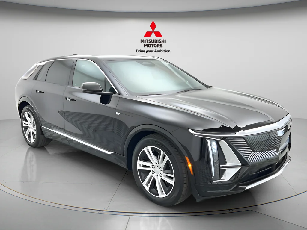 Used 2024 Cadillac LYRIQ Tech with VIN 1GYKPMRK4RZ128065 for sale in Countryside, IL