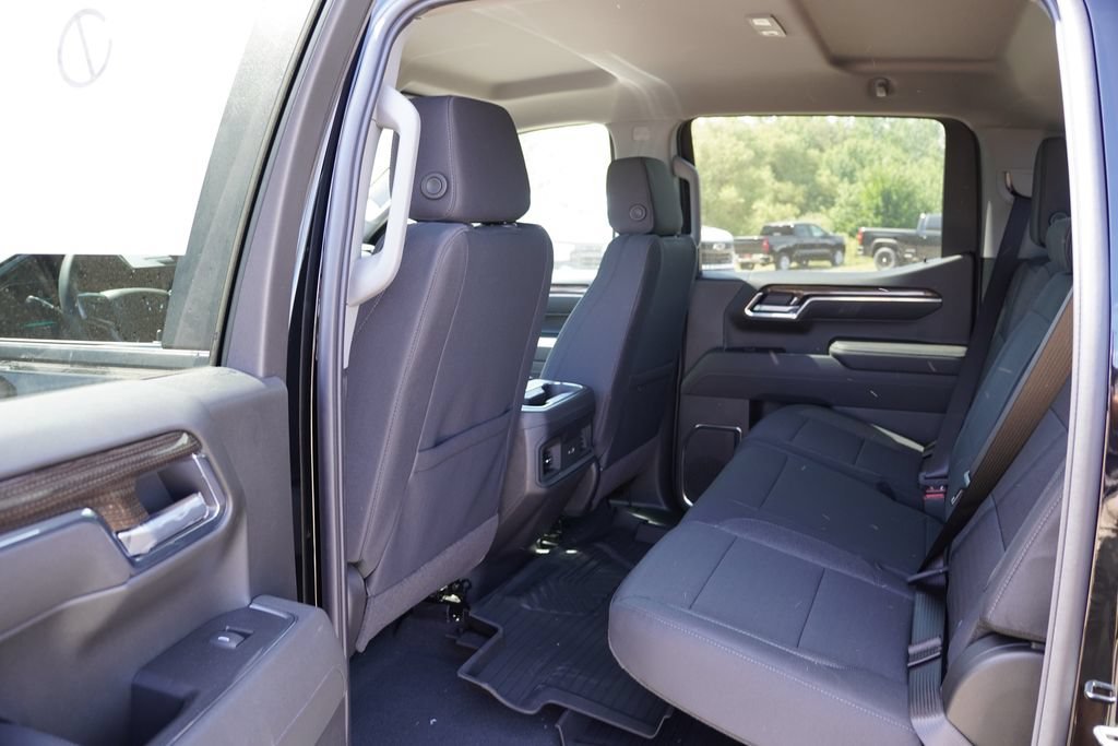 2026 Chevrolet Silverado 1500 LT Trail Boss - Photo 11