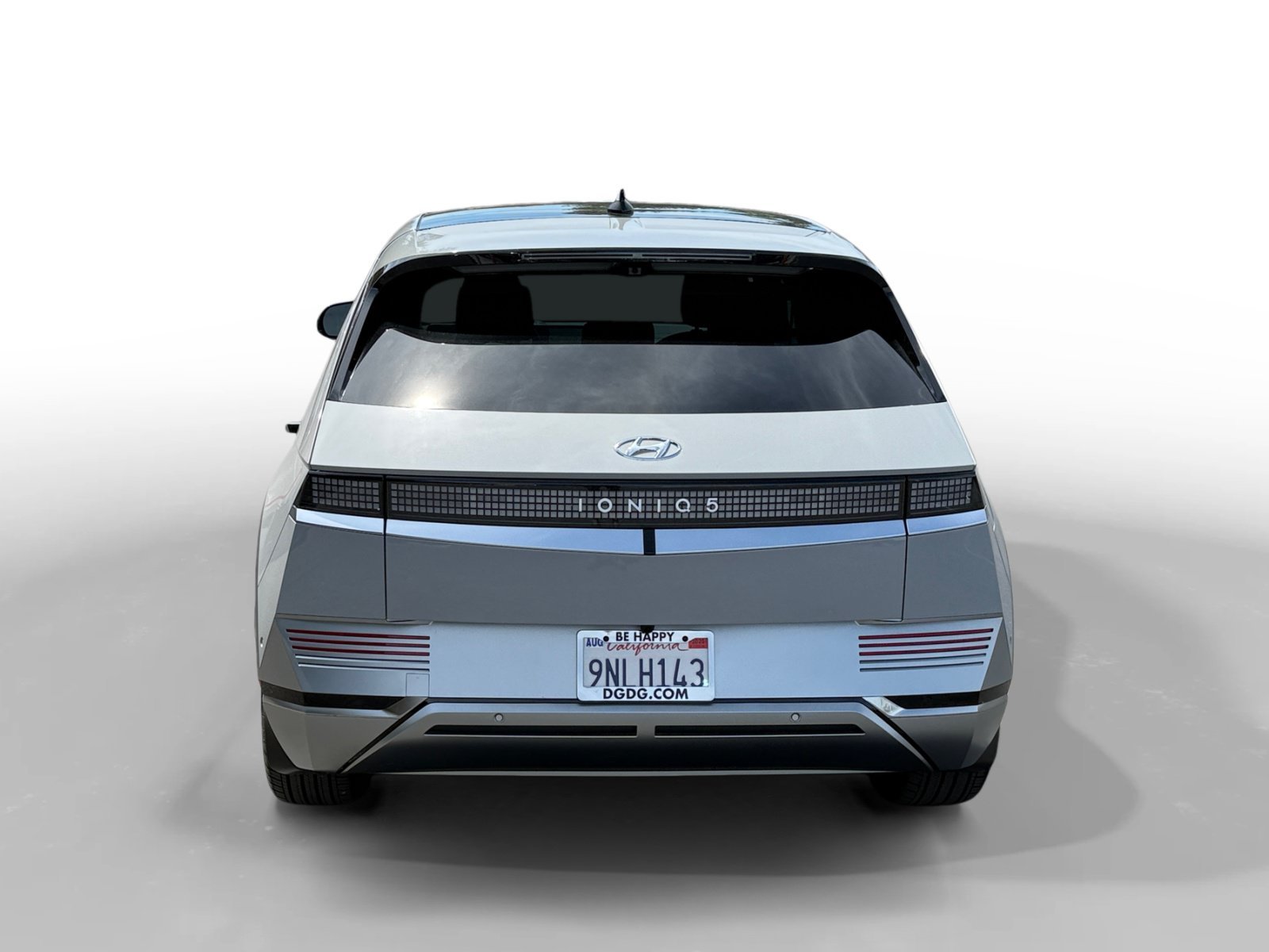 Certified Used 2024 Cyber Gray Hyundai Limited image 4