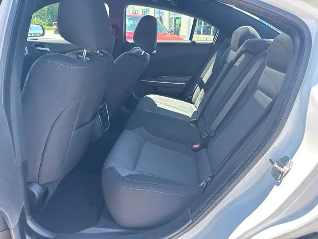 Used 2022 White Dodge SXT image 13