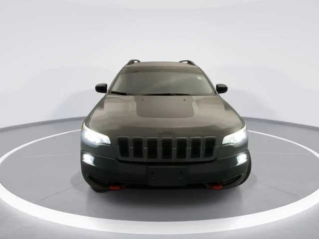 Used 2022 Gray Jeep Trailhawk image 7