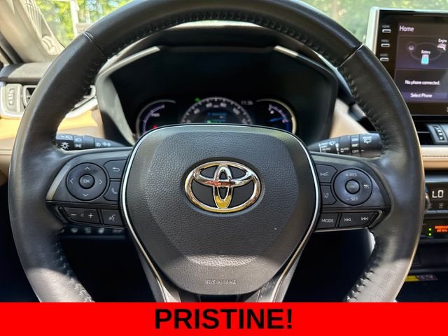 Used 2022 White Toyota Limited image 16