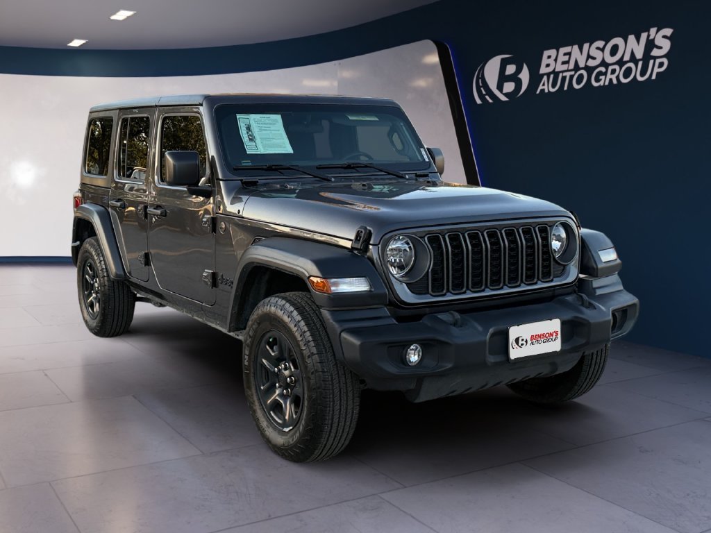 Used 2025 Gray Jeep Sport image 7