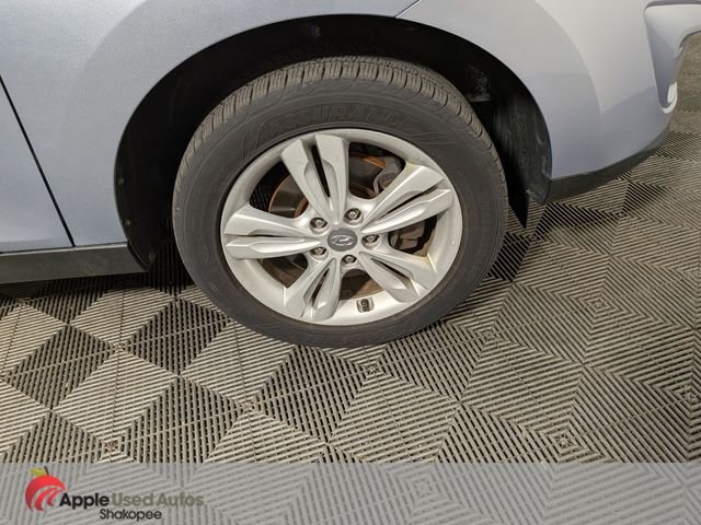 Used 2013 Blue Hyundai GLS image 34