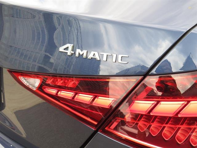 Certified Used 2025 Twilight Blue Metallic Mercedes-Benz C 300 4MATIC® image 29