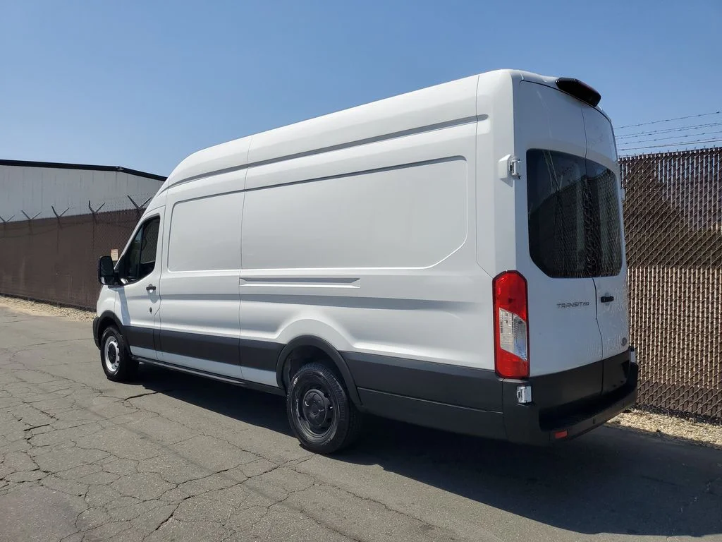 Used 2023 White Ford Base image 6