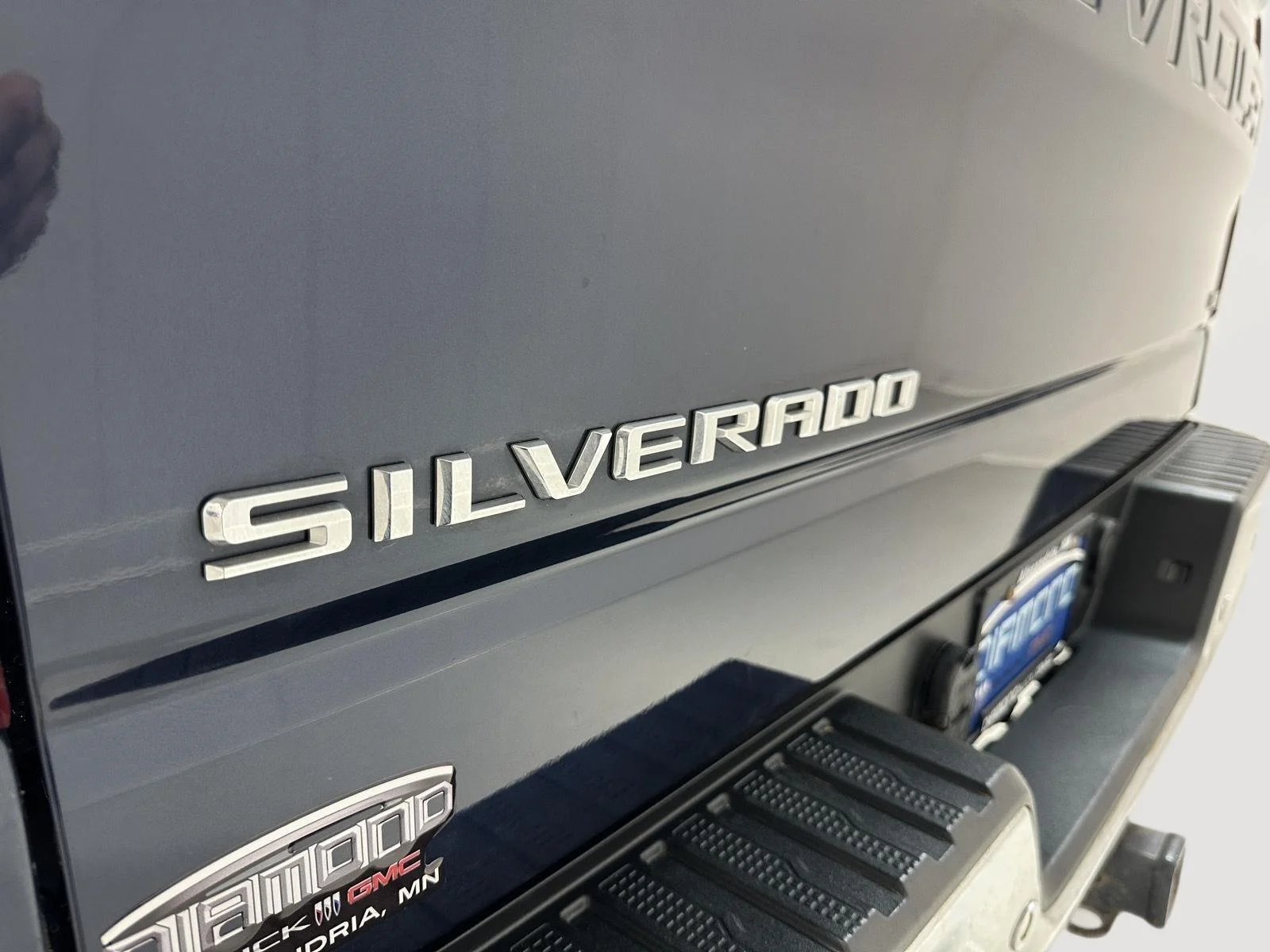 Used 2021 NORTHSKY BLUE METALLIC Chevrolet LTZ image 30
