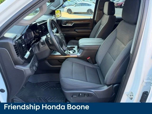 Used 2024 White Chevrolet LT Trail Boss image 14