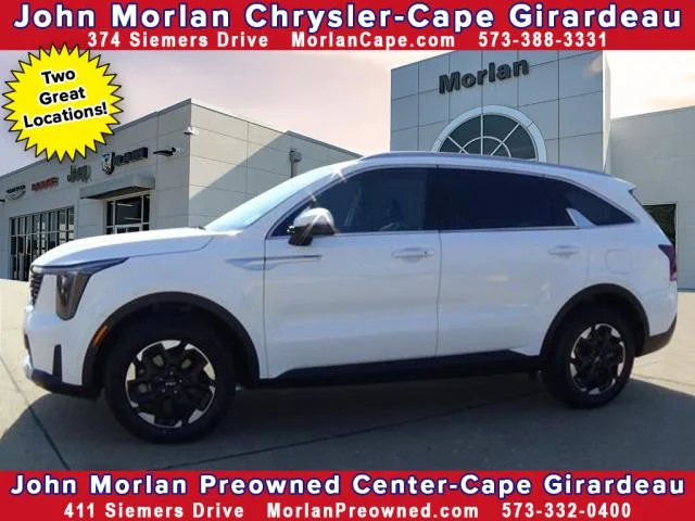Certified Used 2024 Glacial White Pearl (gwp) Kia S image 1