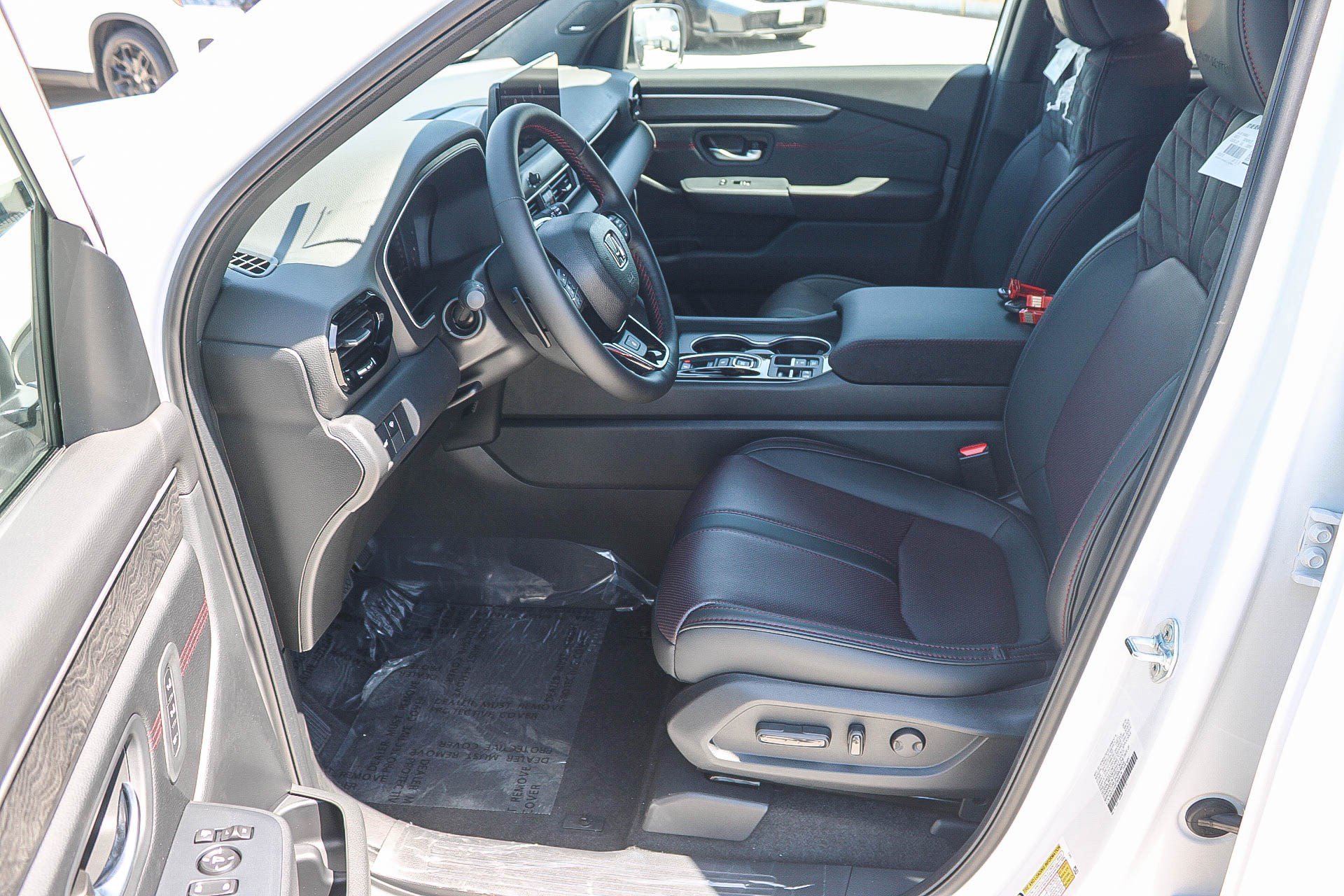 New 2026 Platinum White Pearl Honda Black Edition image 19