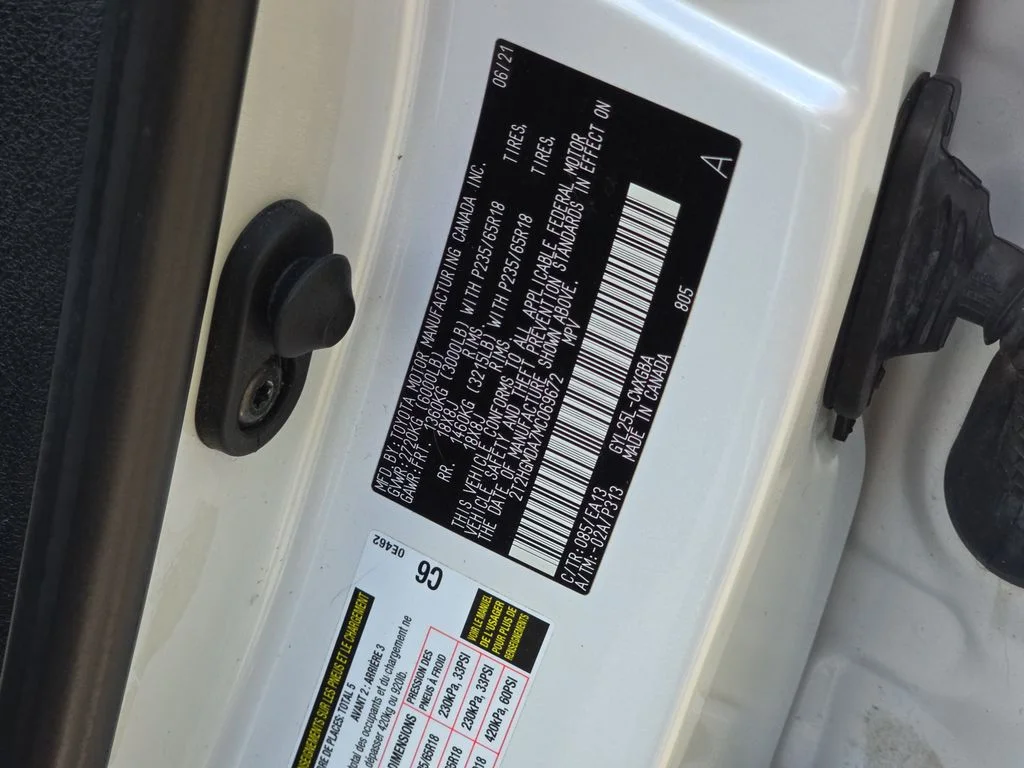 Certified Used 2021 EMINENT WHITE PEARL Lexus 450h image 35