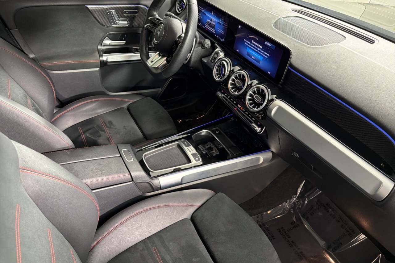 Used 2024 Cosmos Black Metallic Mercedes-Benz AMG® GLB 35 image 15