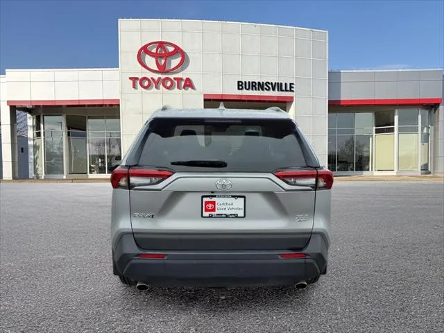 Certified Used 2022 SILVER SKY METALLIC Toyota  image 5