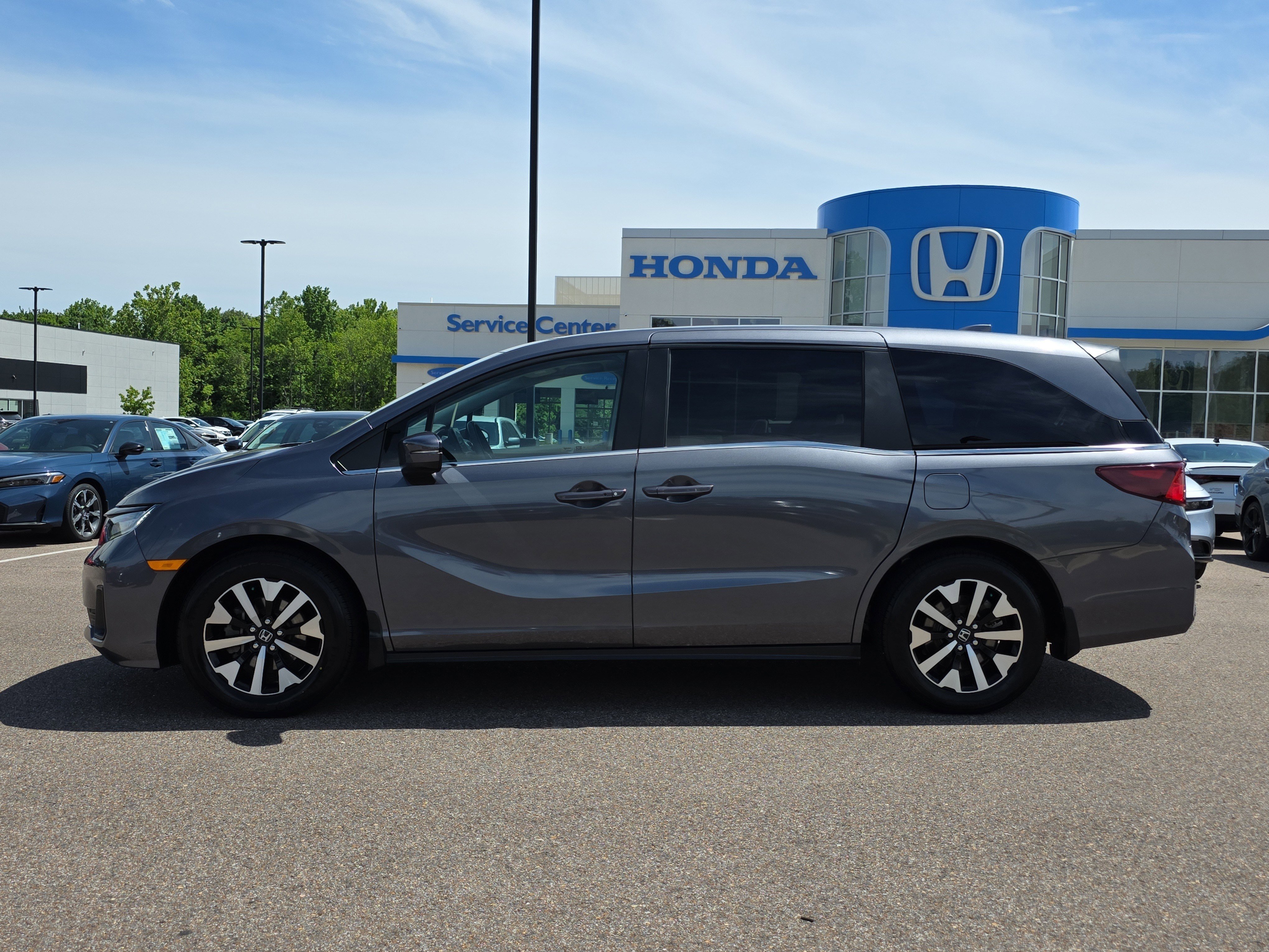 2025 Honda Odyssey EX-L - Photo 33