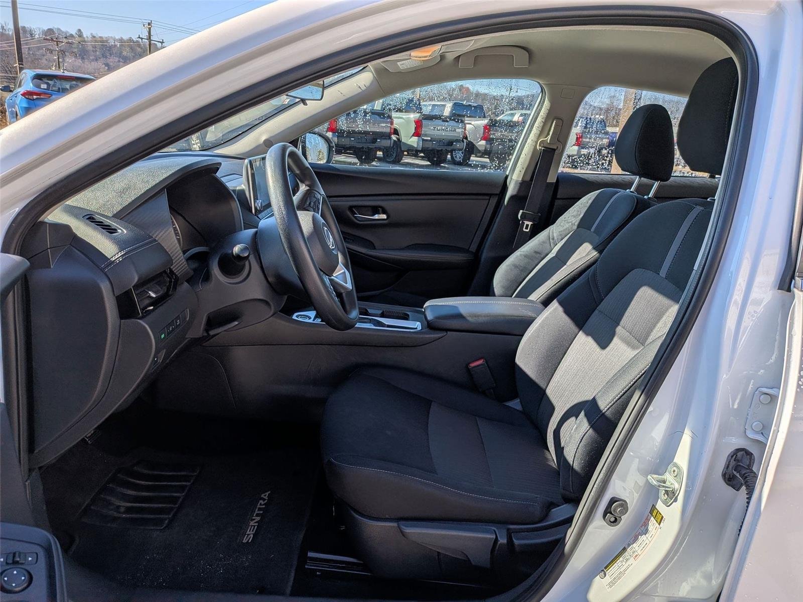 Used 2024 Aspen White Tricoat Nissan SV image 15