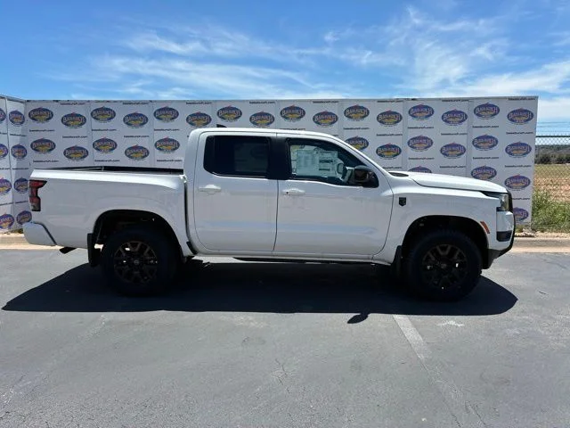 2026 Nissan Frontier Crew Cab SV